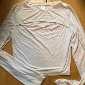 Alphalete Ultrasoft Keyhole Cropped Top